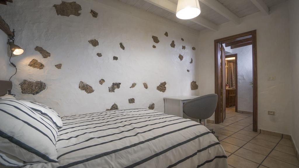 Villa With Amazing Views, Jacuzzi And Private Pool San Bartolomé 外观 照片
