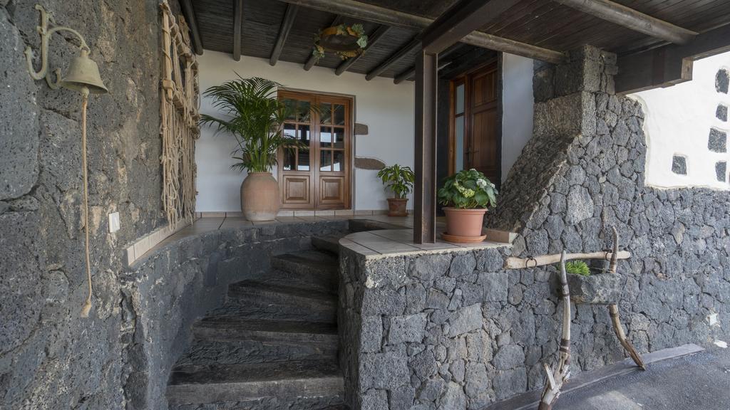 Villa With Amazing Views, Jacuzzi And Private Pool San Bartolomé 外观 照片