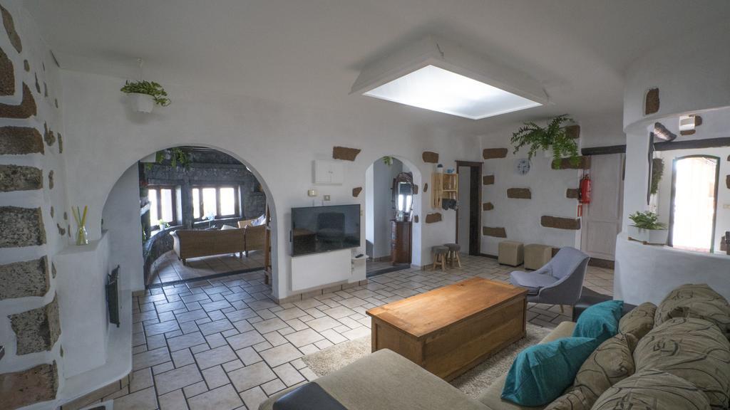 Villa With Amazing Views, Jacuzzi And Private Pool San Bartolomé 外观 照片