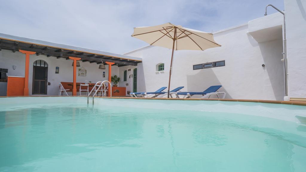 Villa With Amazing Views, Jacuzzi And Private Pool San Bartolomé 外观 照片